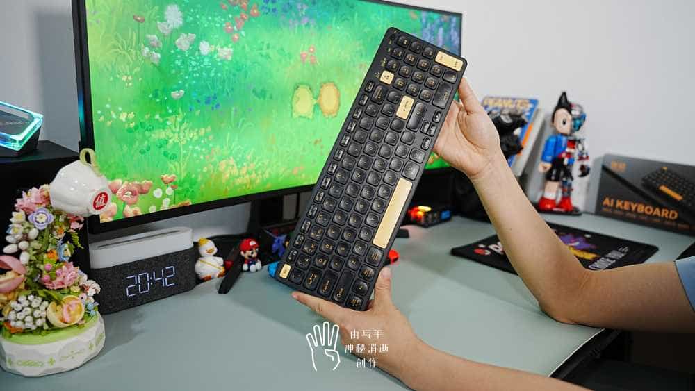 咪鼠KB6 AI键盘，可以用指尖迸发灵感，也能用语音引领智能化创作