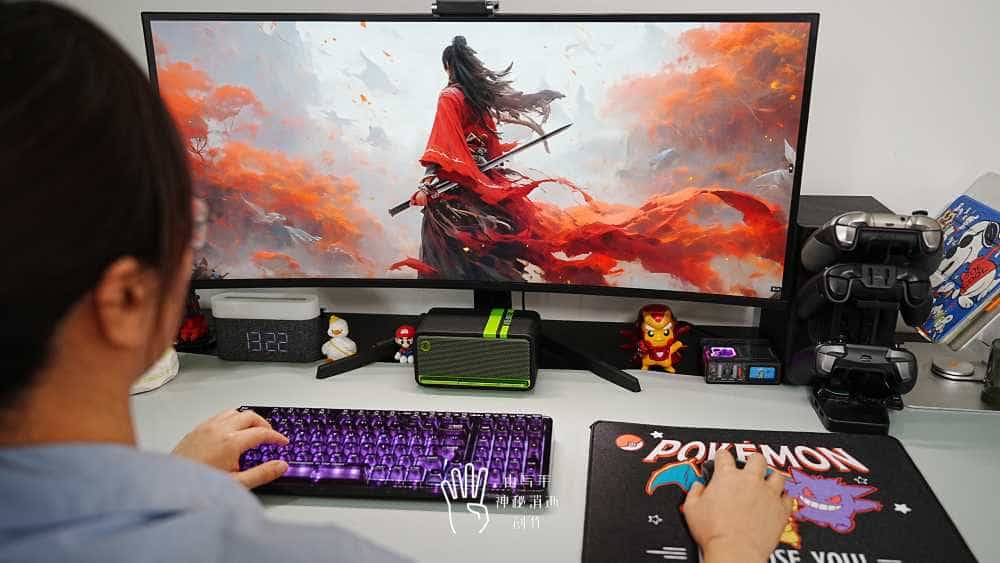 风驰电逸,全速读写,畅享昱联AS828 PCIe4.0固态硬盘1TB版引领的极致性能