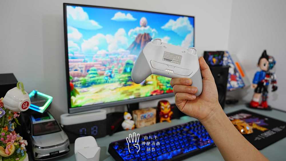 外观革新进化，只为舒适手感的游戏利器-盖世小鸡超新星游戏手柄