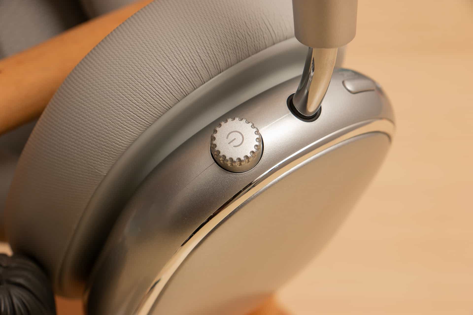 杜绝噪音享受静怡，唐麦H5Max双金标主动降噪耳机真的能打吗？