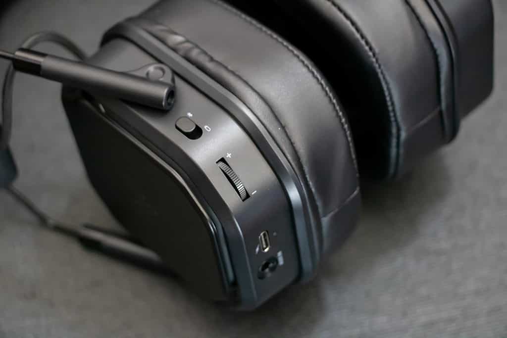 电竞好搭档：雷柏VH850多模游戏耳机，性价比之王！