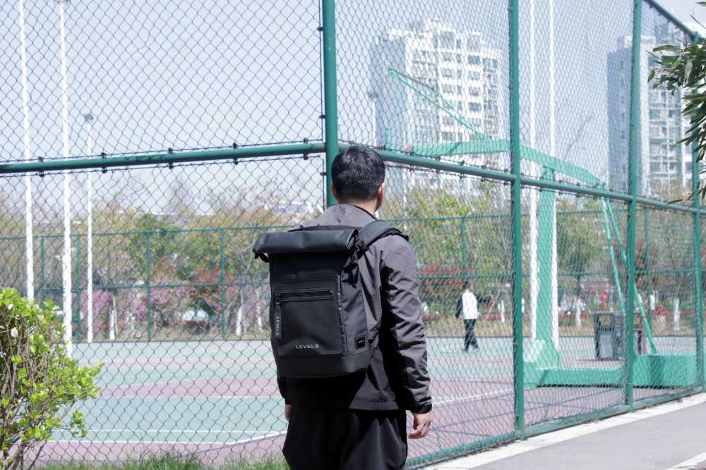 好用、耐用、实用的背包，地平线8号自然有方系列双肩包使用分享