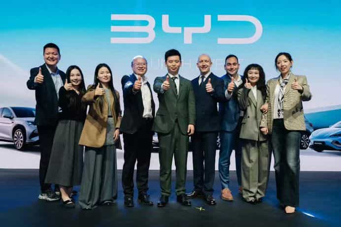 比亚迪海外销量霸榜，2025年一季度，全球多个市场荣膺销冠！