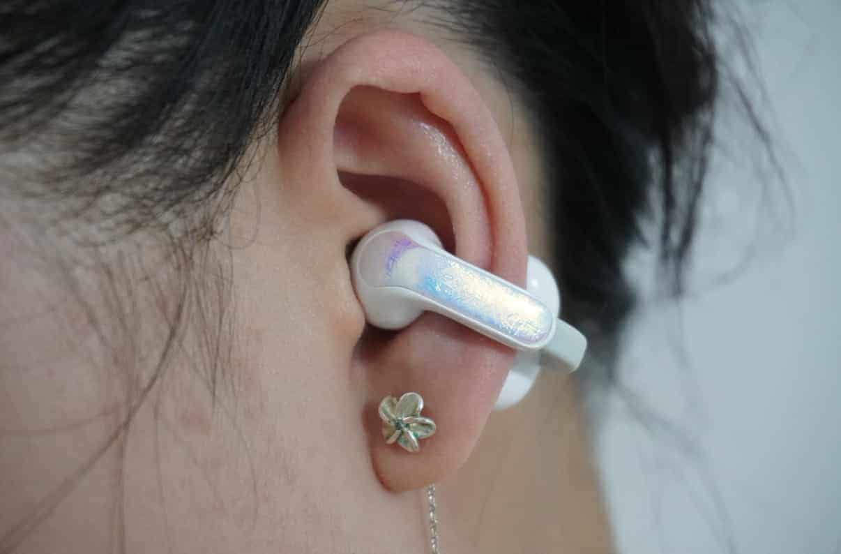 新潮流·舒适戴·好音质！百耳颂B7开放式新潮耳机三芯合一！