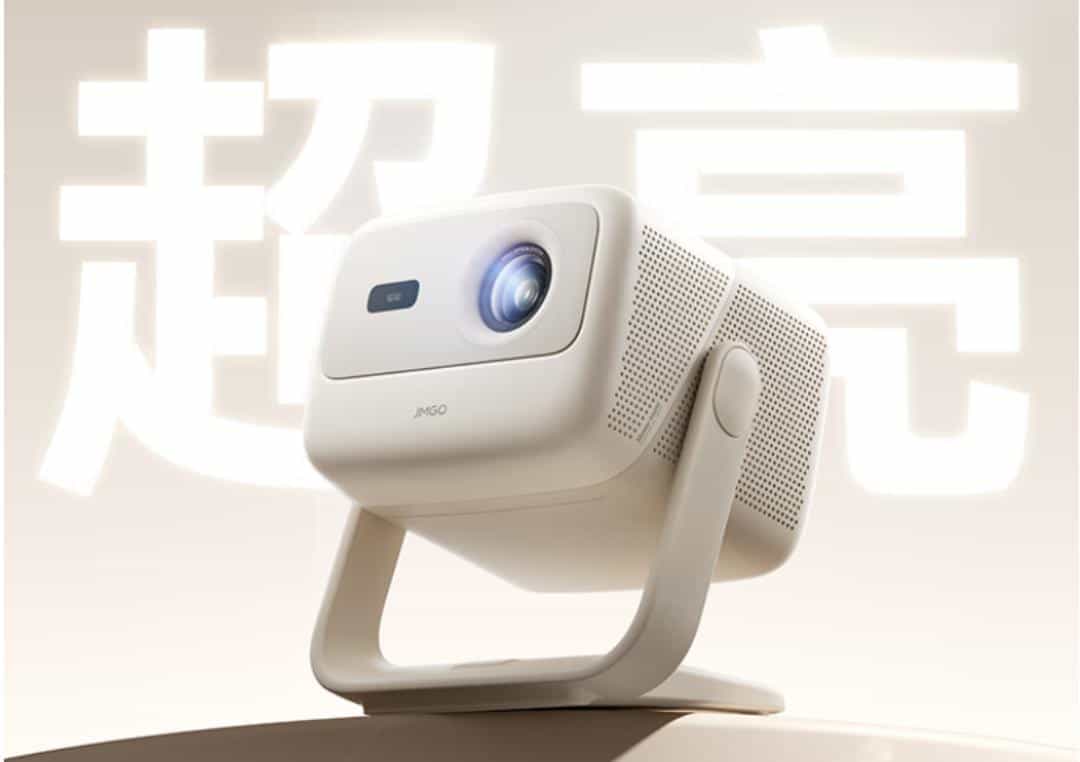 坚果N1 Air超亮版第三代和当贝D6X Plus深度测评！卧室投影仪选谁好？