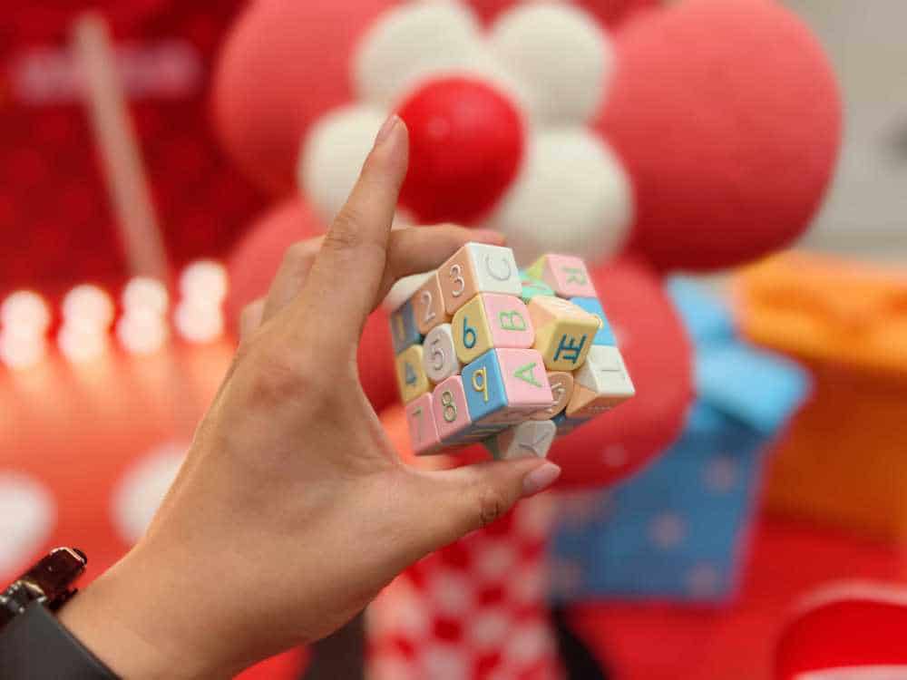 孩子新学期玩点不一样：舒尔特益智魔方