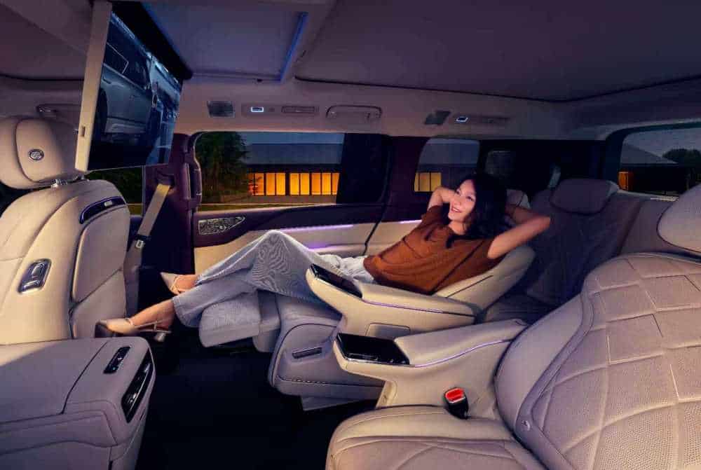 128万起！仰望U8L鼎世版“鼎”级绽放，行政豪华SUV！