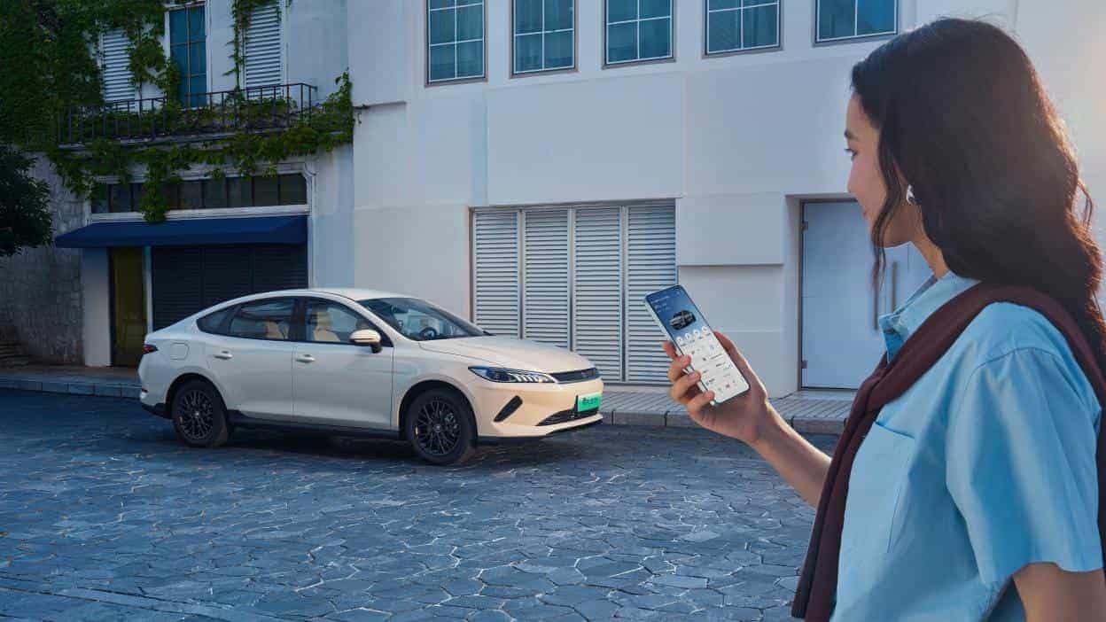 秦PLUS国庆焕新,重塑A轿价值新巅峰