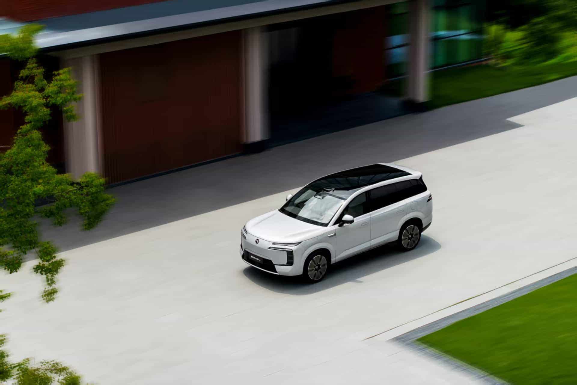 31.98万起！腾势N8L集空间、舒适、智能于一身，全家出行无忧！