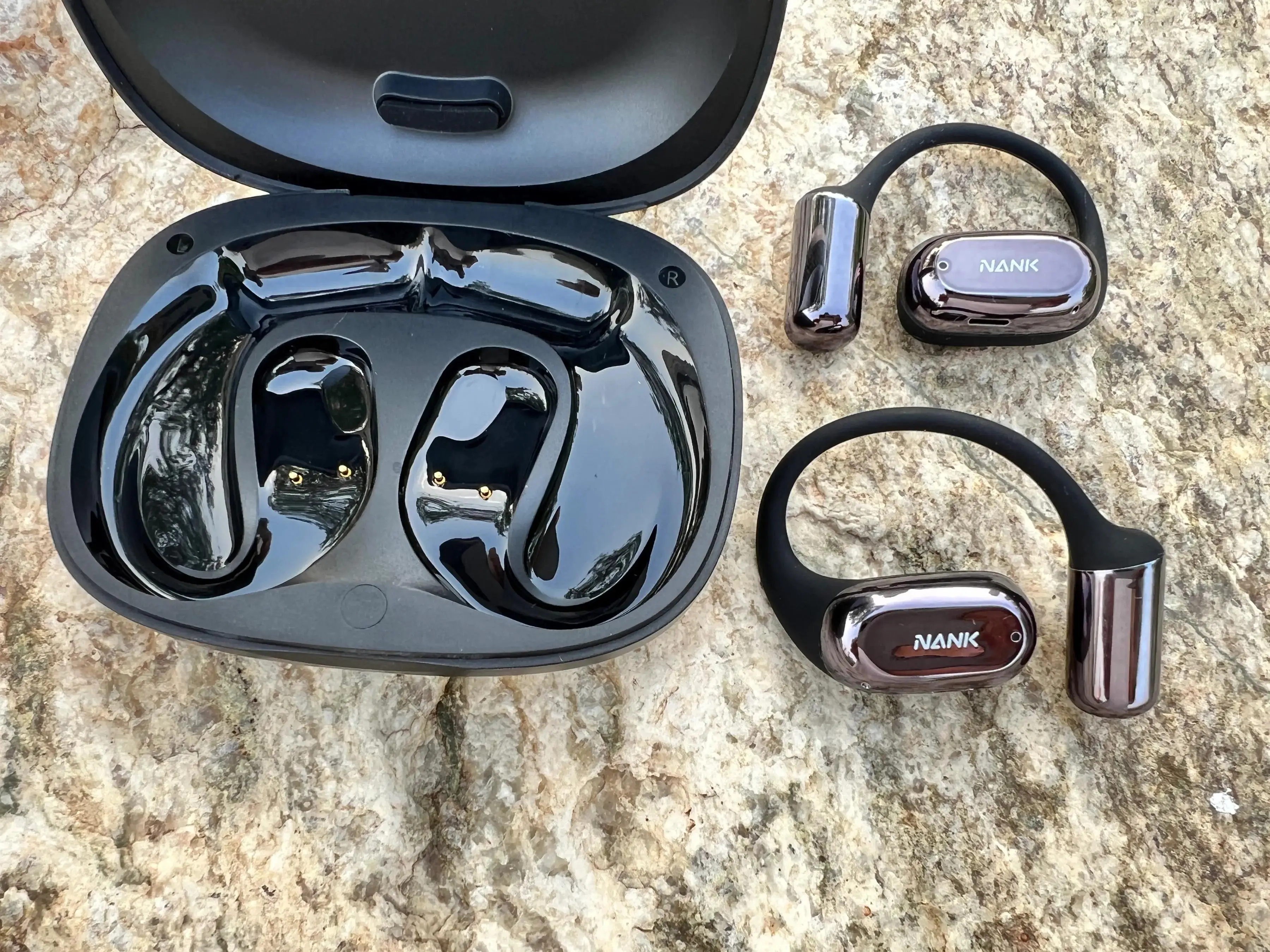 不仅能舒服听歌，更是智能助手！体验开放式耳夹耳机南卡OE Mix2