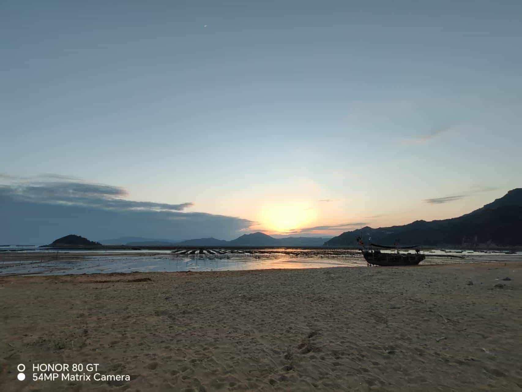 没想到几年前的手机拍照居然还这么清晰！