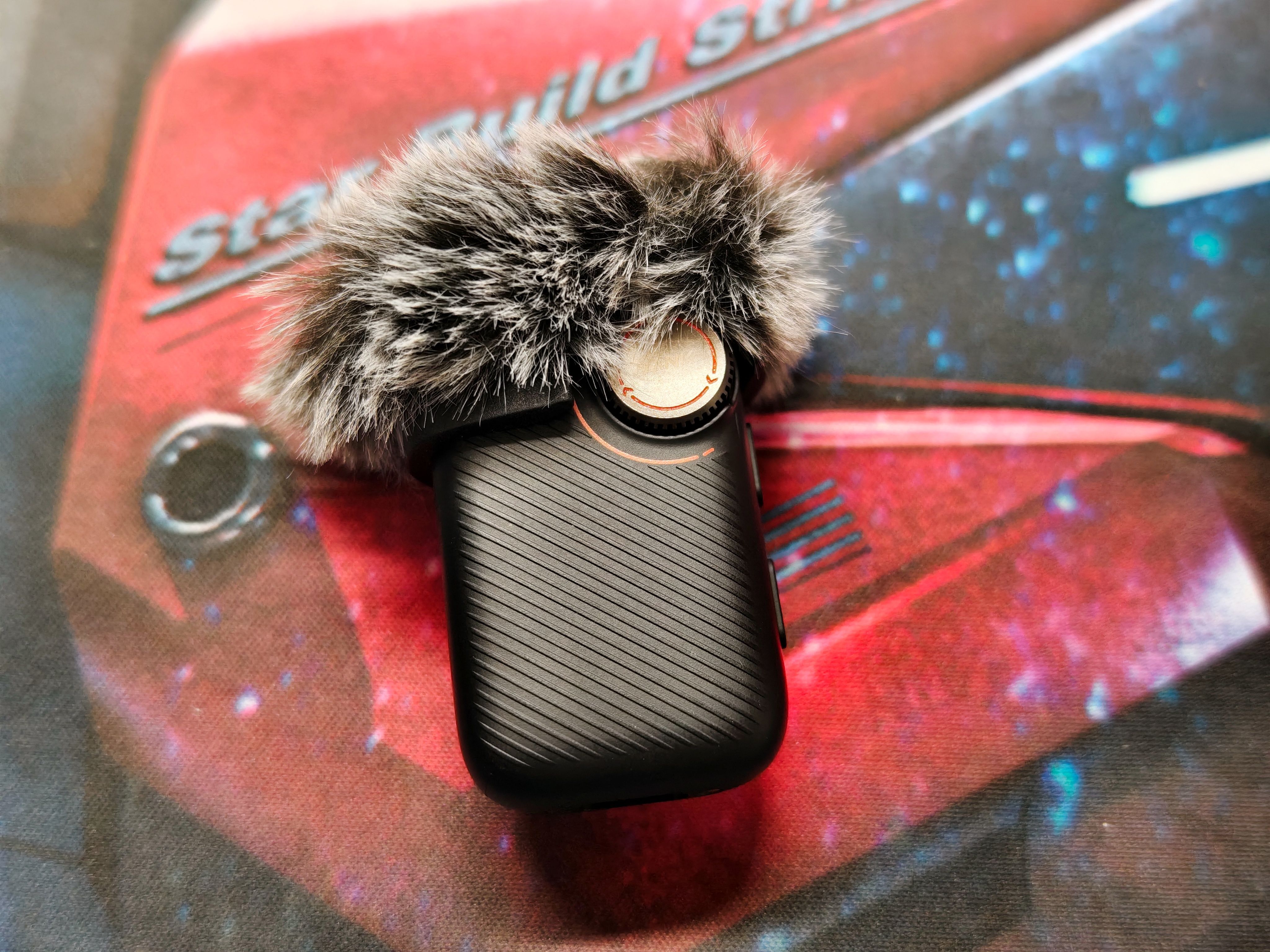 南卡Qmic无线领夹麦：内容创作者的收音利器