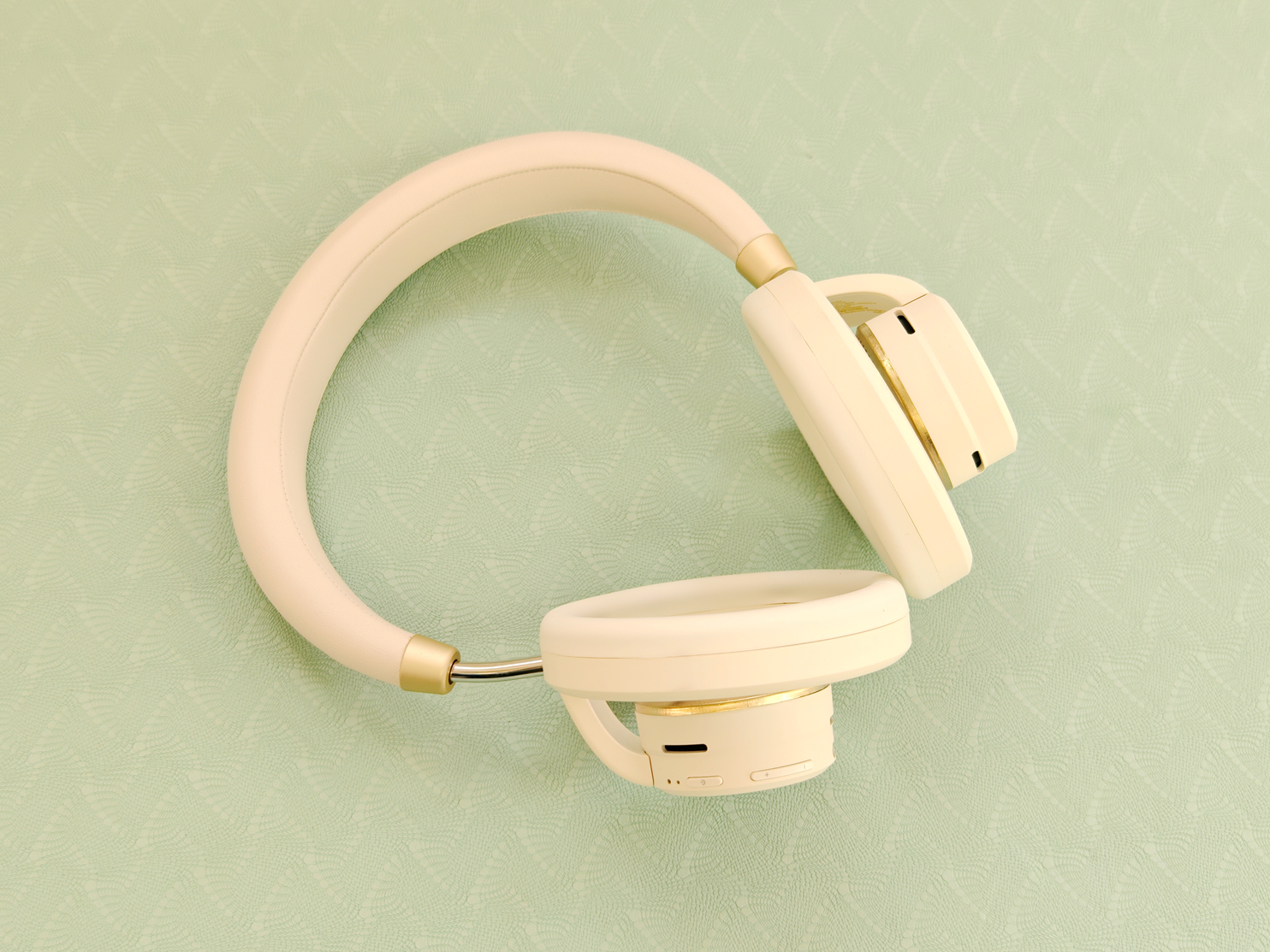 沉浸式体验南卡Bolt开放式头戴蓝牙耳机