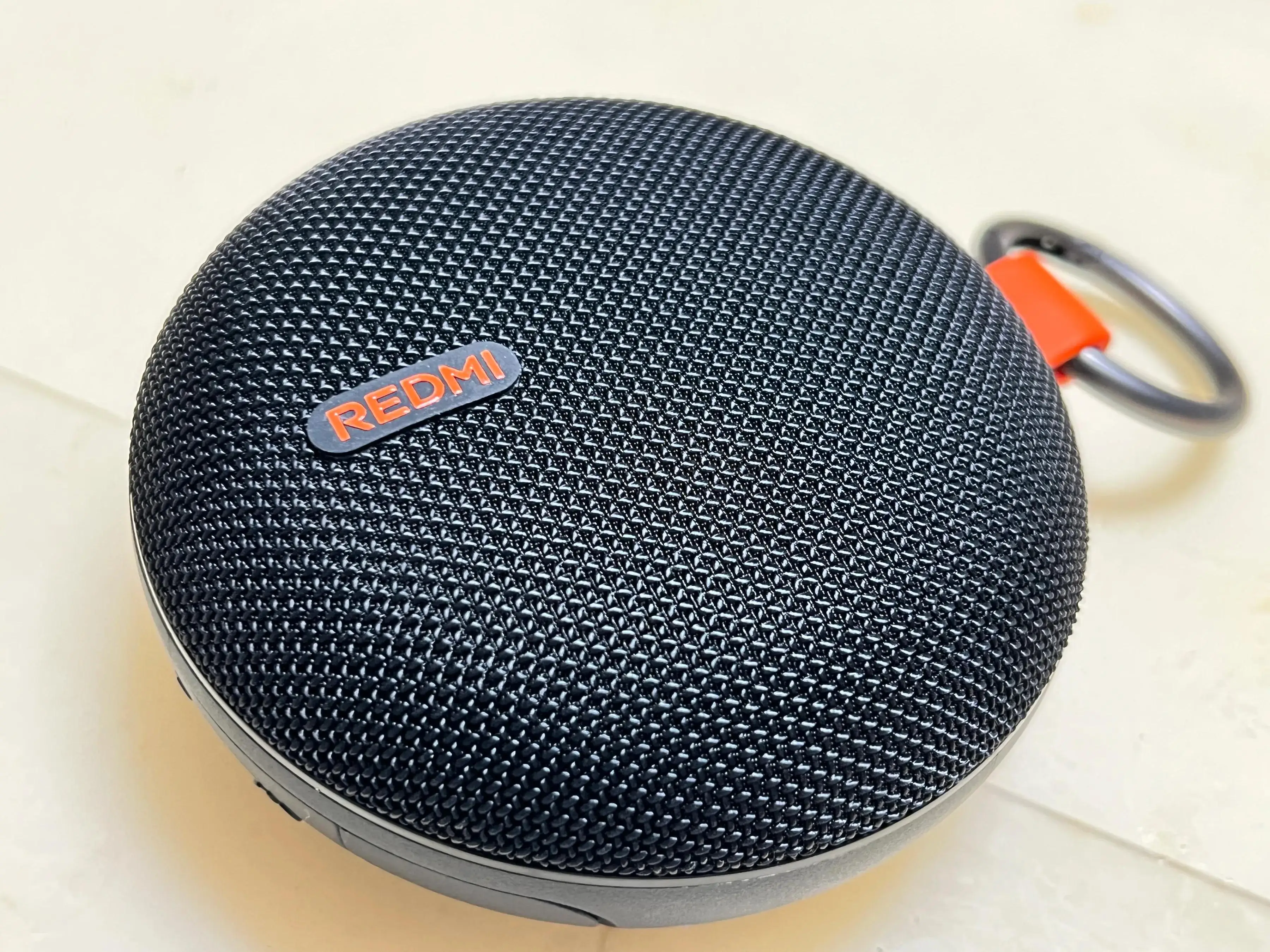 体积小音量大，三种播放模式！竟然不足百元？体验REDMI蓝牙音箱2