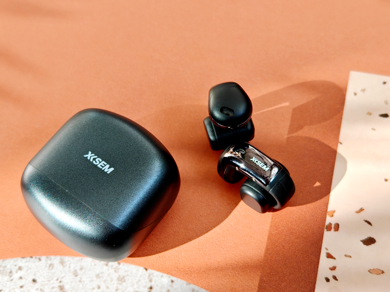 告别入耳束缚,西圣Plume全能型旗舰耳夹耳机测评