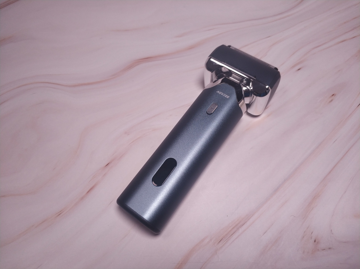 络腮胡救星！未野MRX剃须刀测评：27000转速五刀头，高配置不踩雷