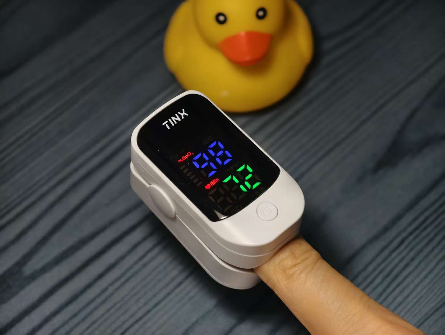 血氧仪啥牌子好？町石tinx指夹式血氧仪测评：把血氧数据装进口袋