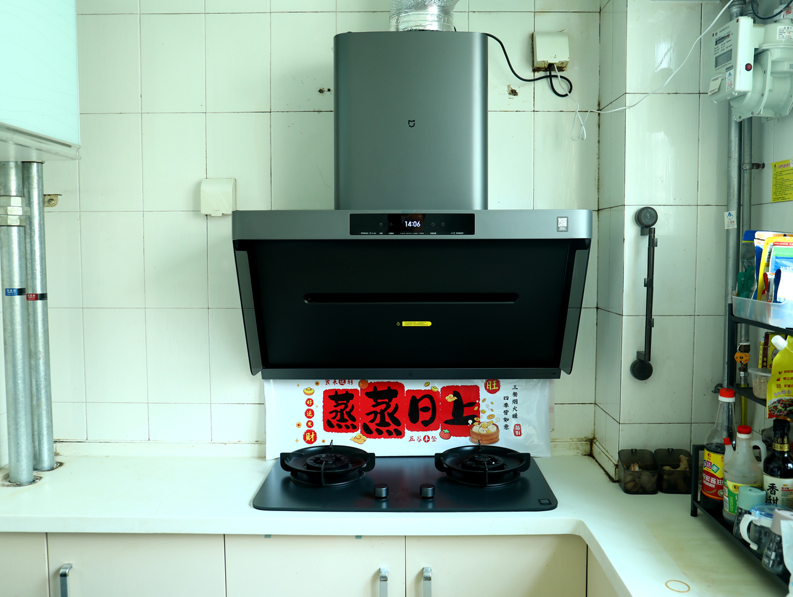 米家烟灶套装评测：三重气流全方位净烟净味，爆炒不呛鼻，健康有保障！