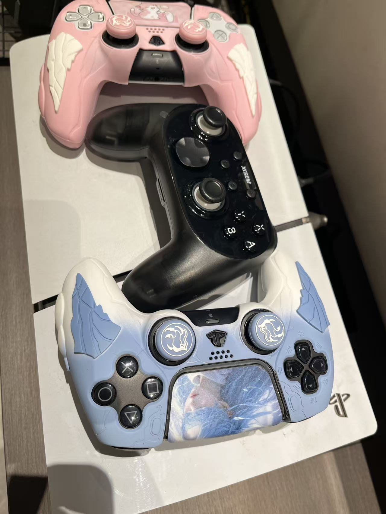 西圣GC1游戏手柄 - 精准操控的六边形战士