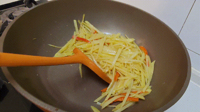 无氟、懂美学,你家也缺这款帝伯朗零氟氧吧锅吧