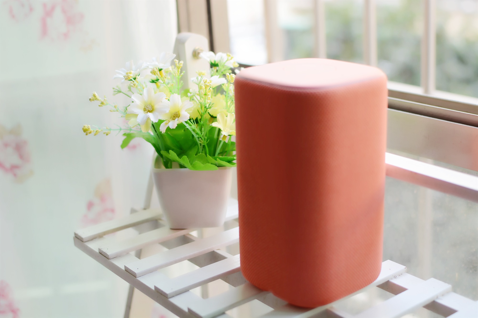 一款集外观、音质、智能交互与灵动灯效于一身的小米智能音箱简评