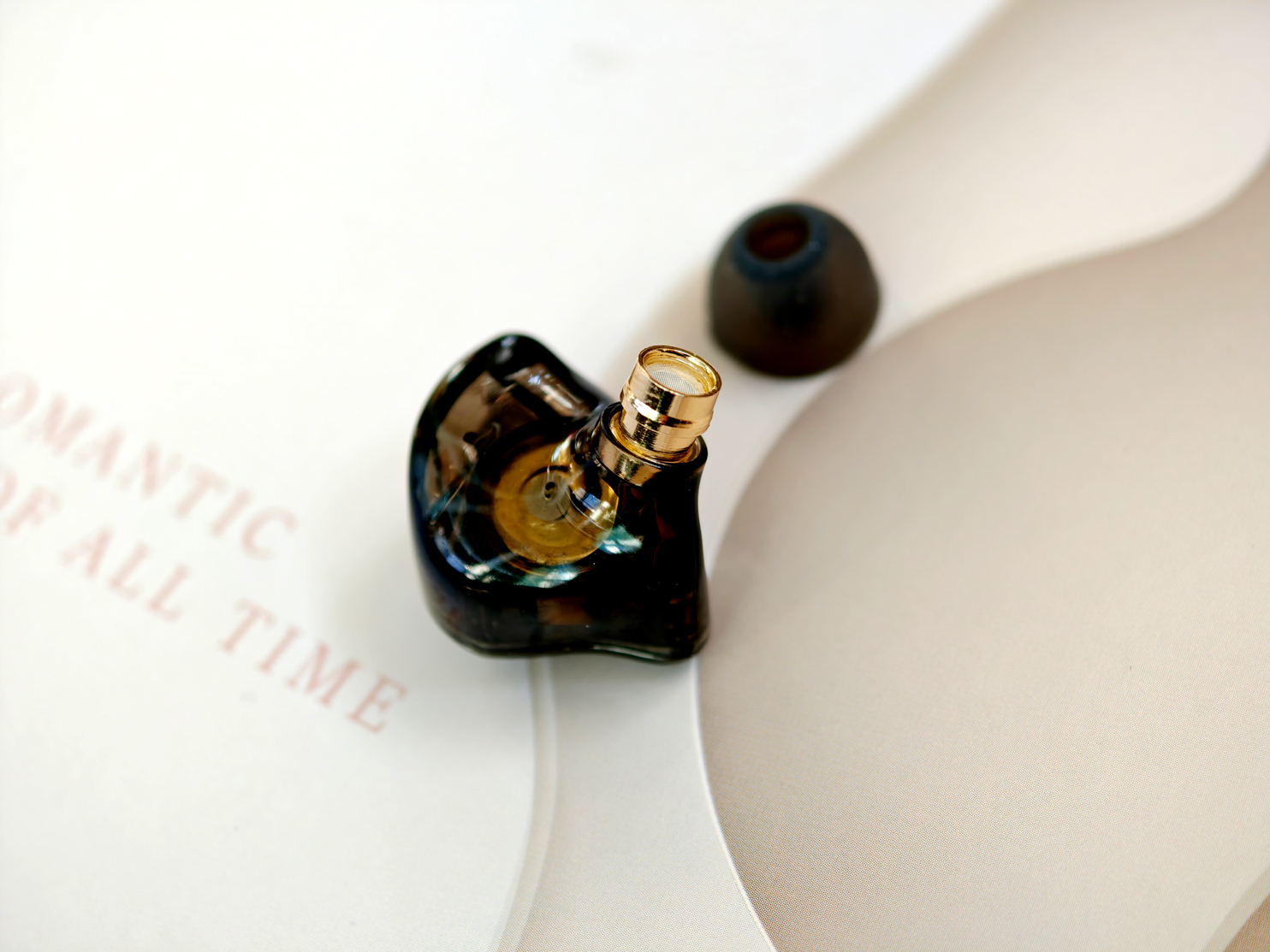 西圣HiFi 1有线耳机测评：有线初心，音质为先