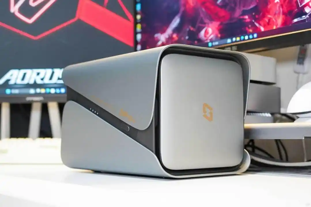 年货节入手什么最划算？极空间私有云让你过年倍有面