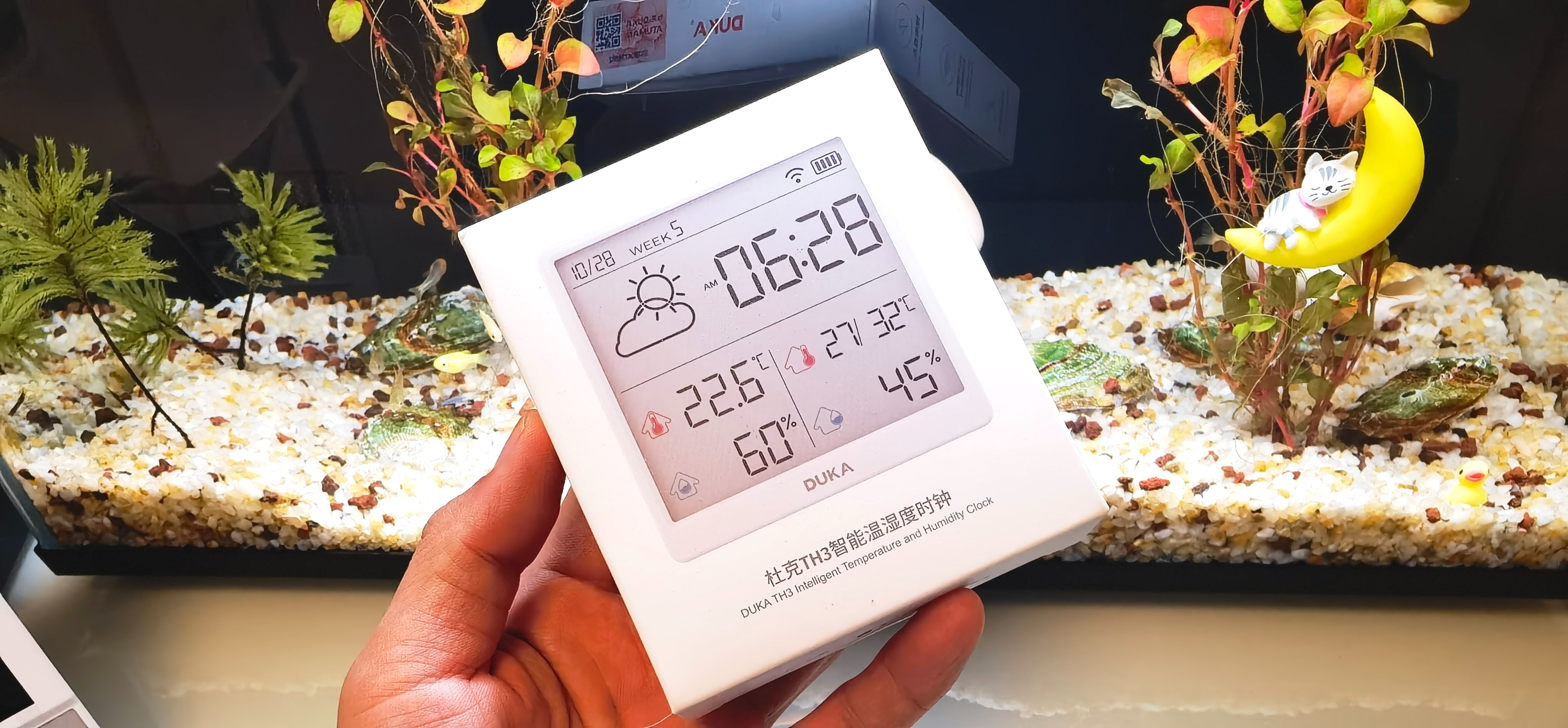 杜克wifi智联数显温湿度显示屏，室内温湿度室外添减衣全靠它