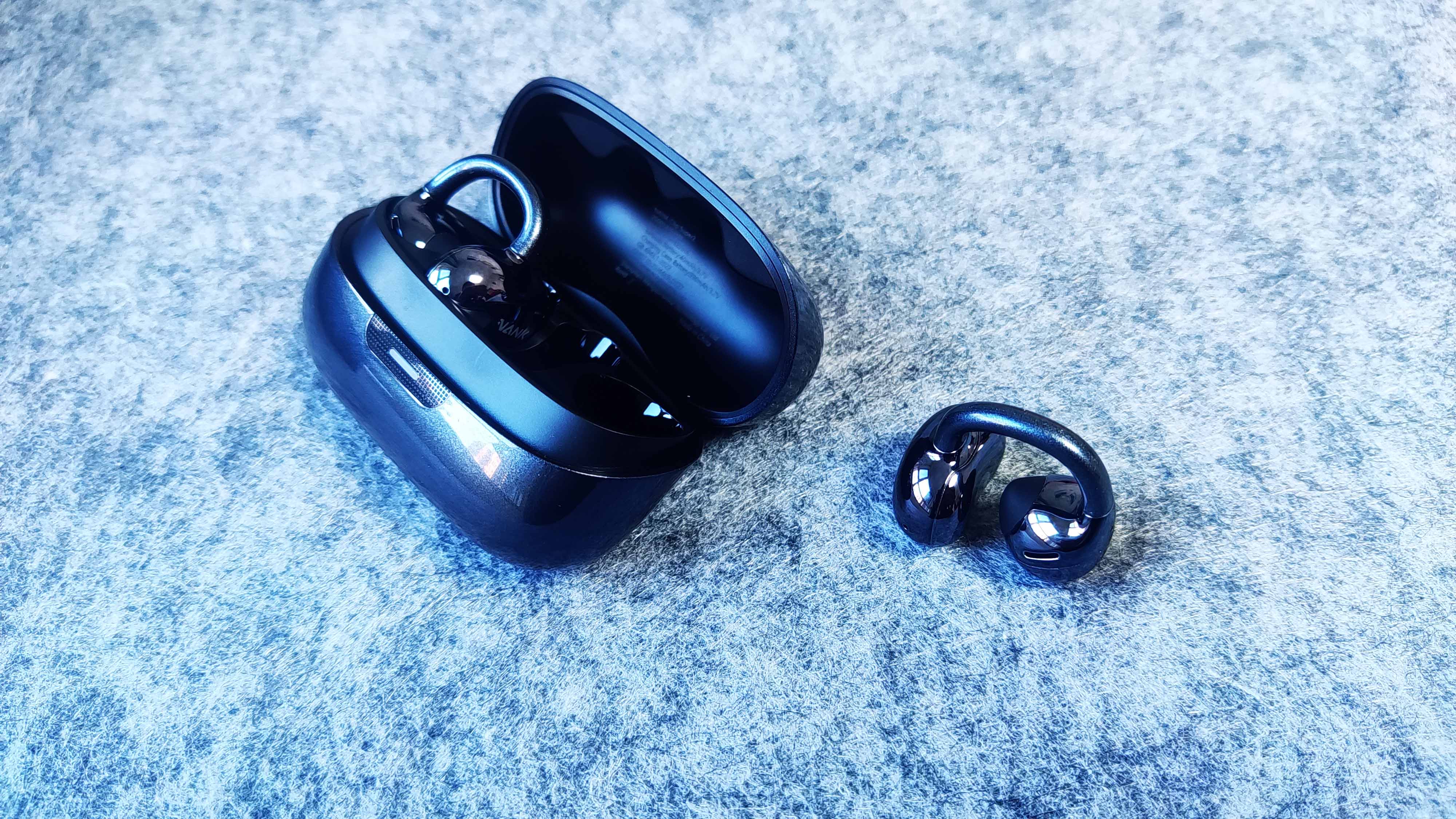 无感佩戴+全能AI，南卡Clip super2耳夹式耳机重塑听觉新体验