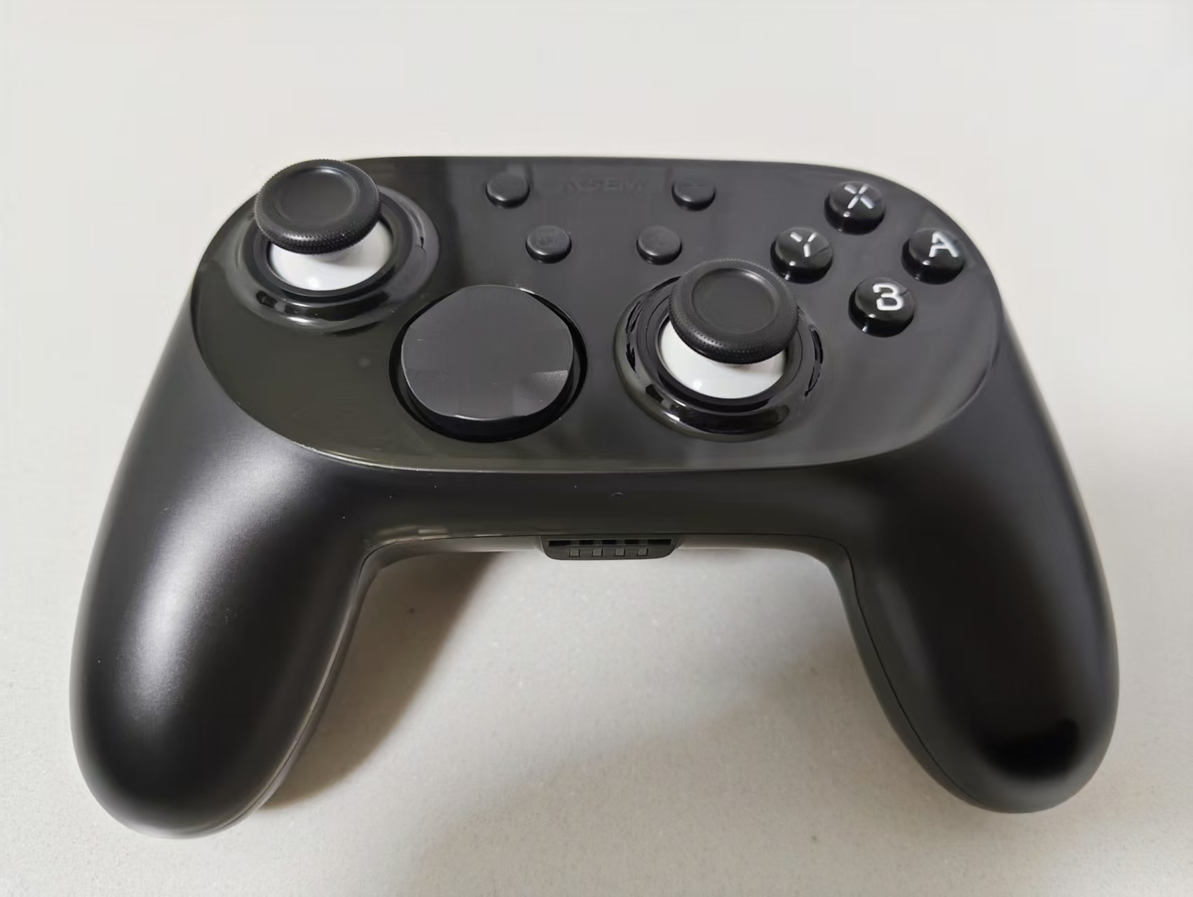 西圣GC1游戏手柄|三模连接+磁悬浮摇杆，Switch/PC/手机全通吃