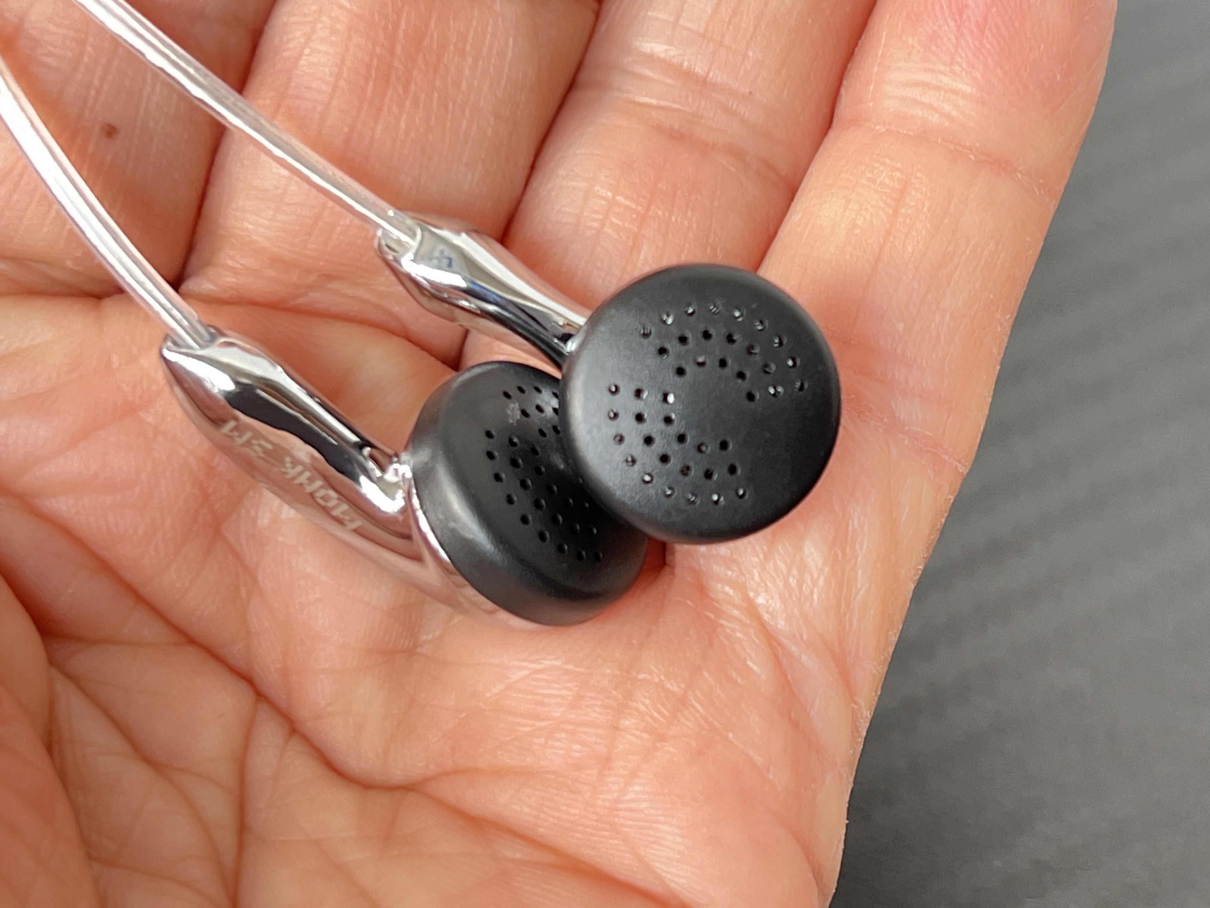 千元质感，百元价格：VE微翼金刚SMS有线平头耳机轻体验