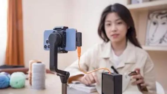 苹果安卓都能用的麦克风？2026年十大全兼容无线领夹麦克风推荐