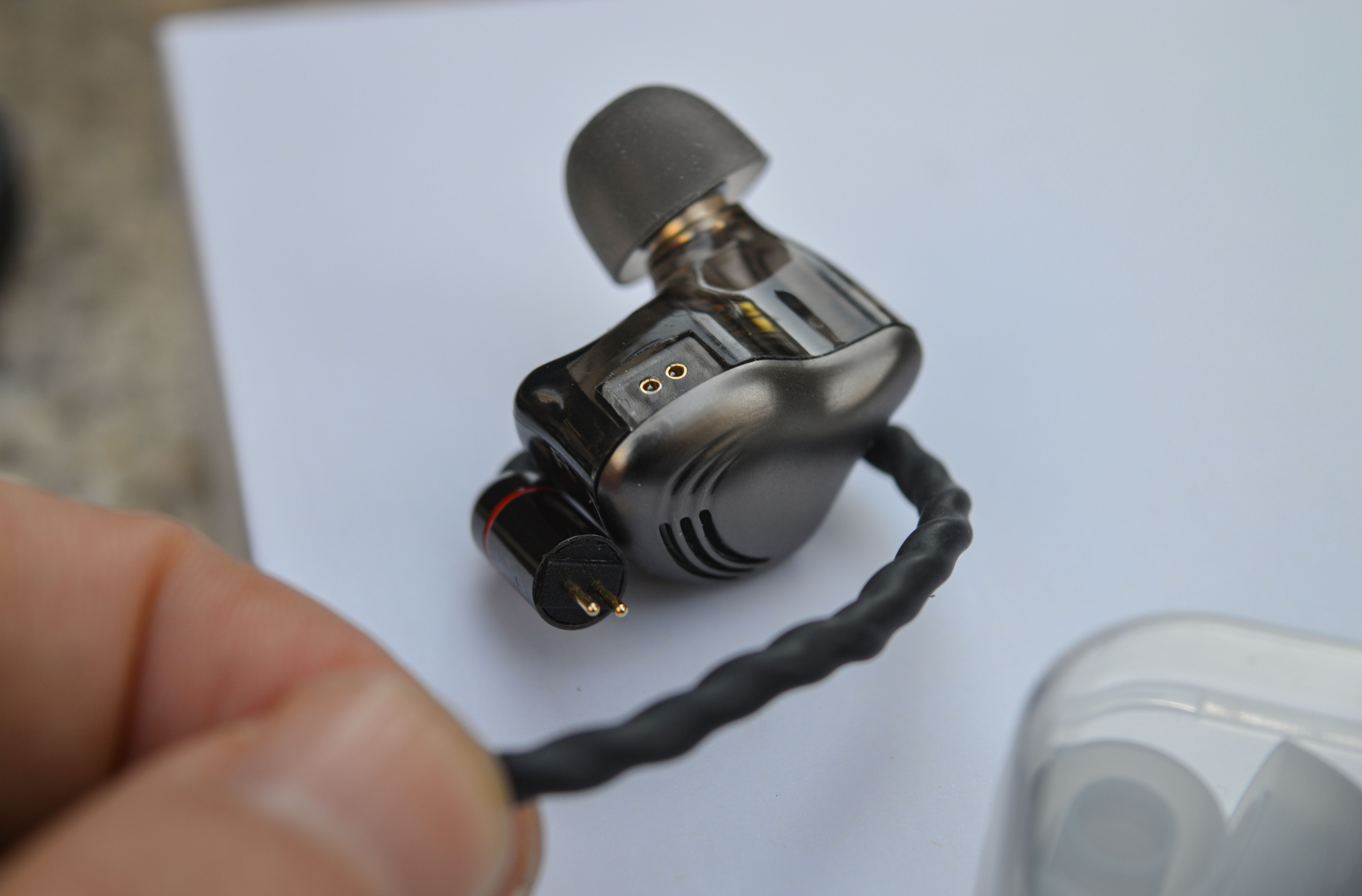 百元性价比:西圣入耳式HiFi 1有线耳机开箱