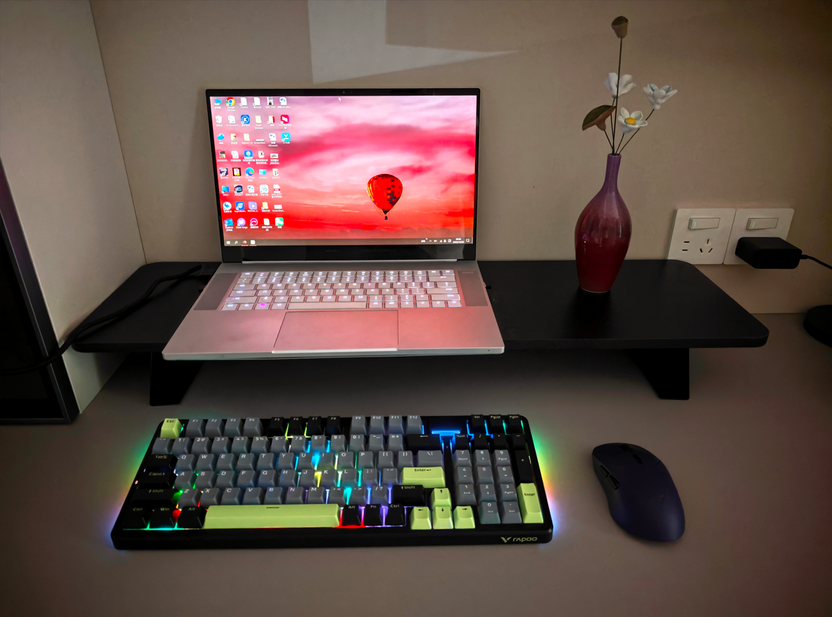 雷柏 V700DIY-98+长续航版VT9 MAX:最强续航与性能双在线的无线电竞键鼠套装