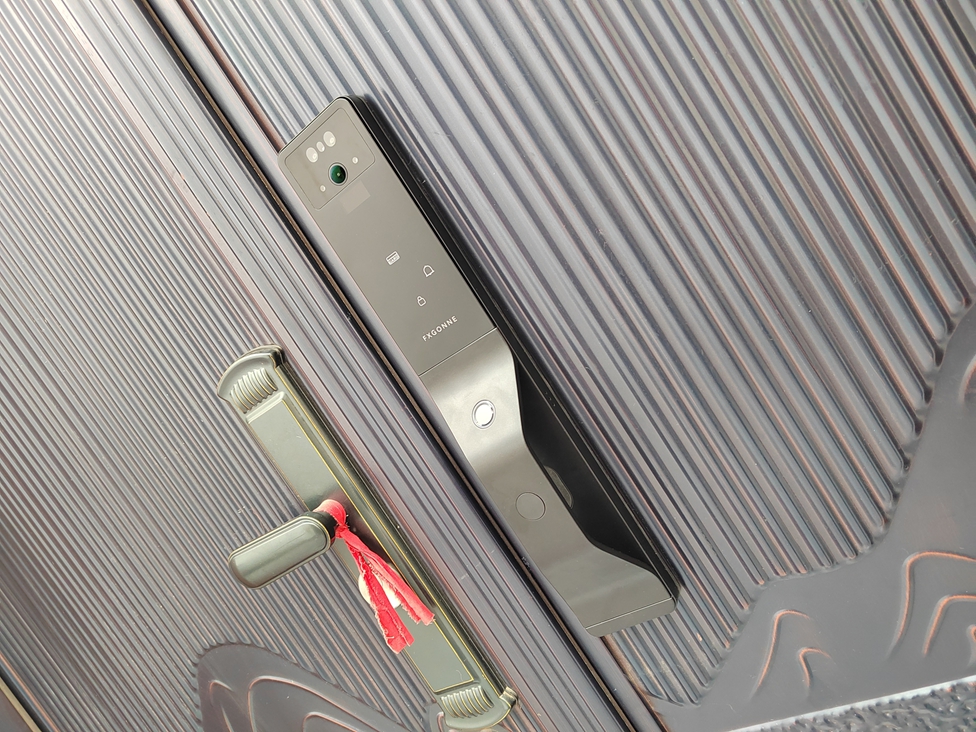 宫菱智能门锁测评:发烧性价比炸裂,暴利品牌慌了