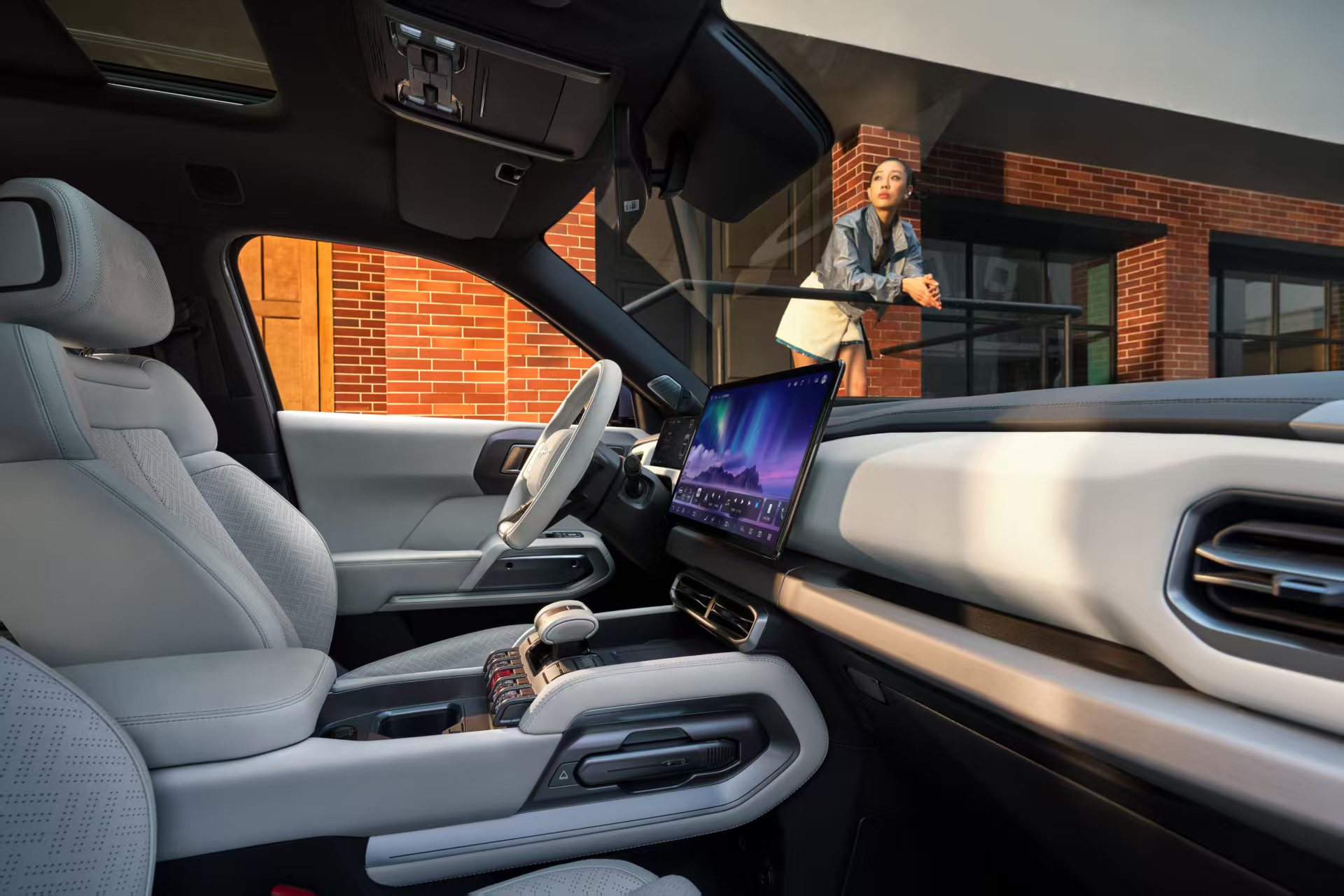 豹发新体验！方程豹钛3闪充版震撼上市