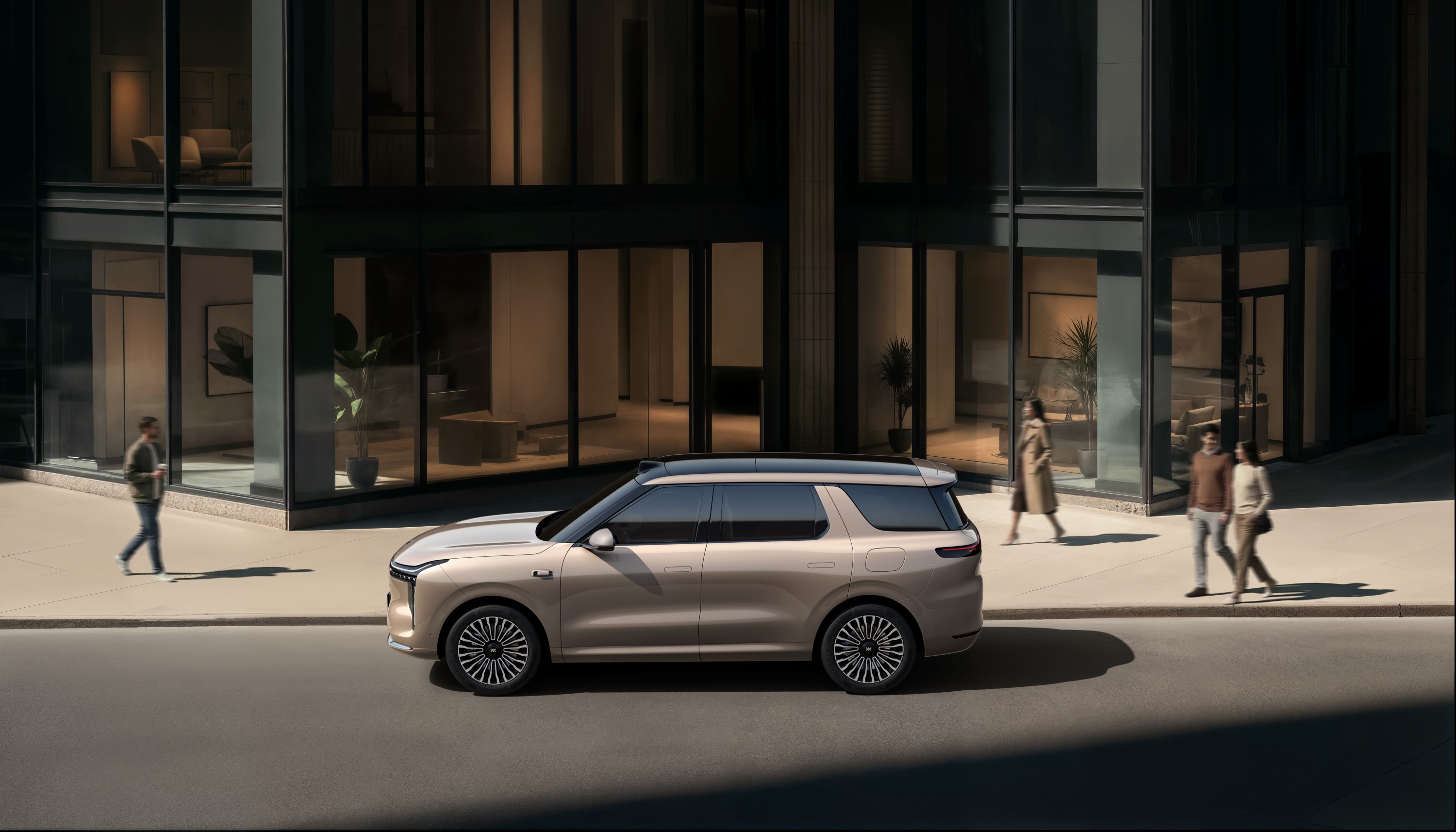 智己LS8启售，25.98万起尊享跨代际旗舰