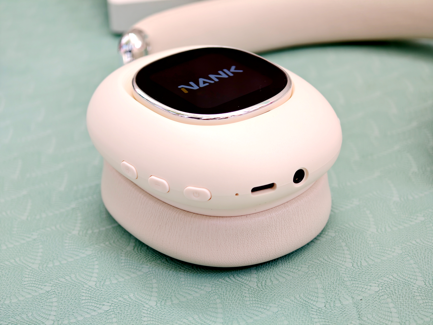 可拆卸双屏带来全新交互方式,南卡Show头戴式耳机体验