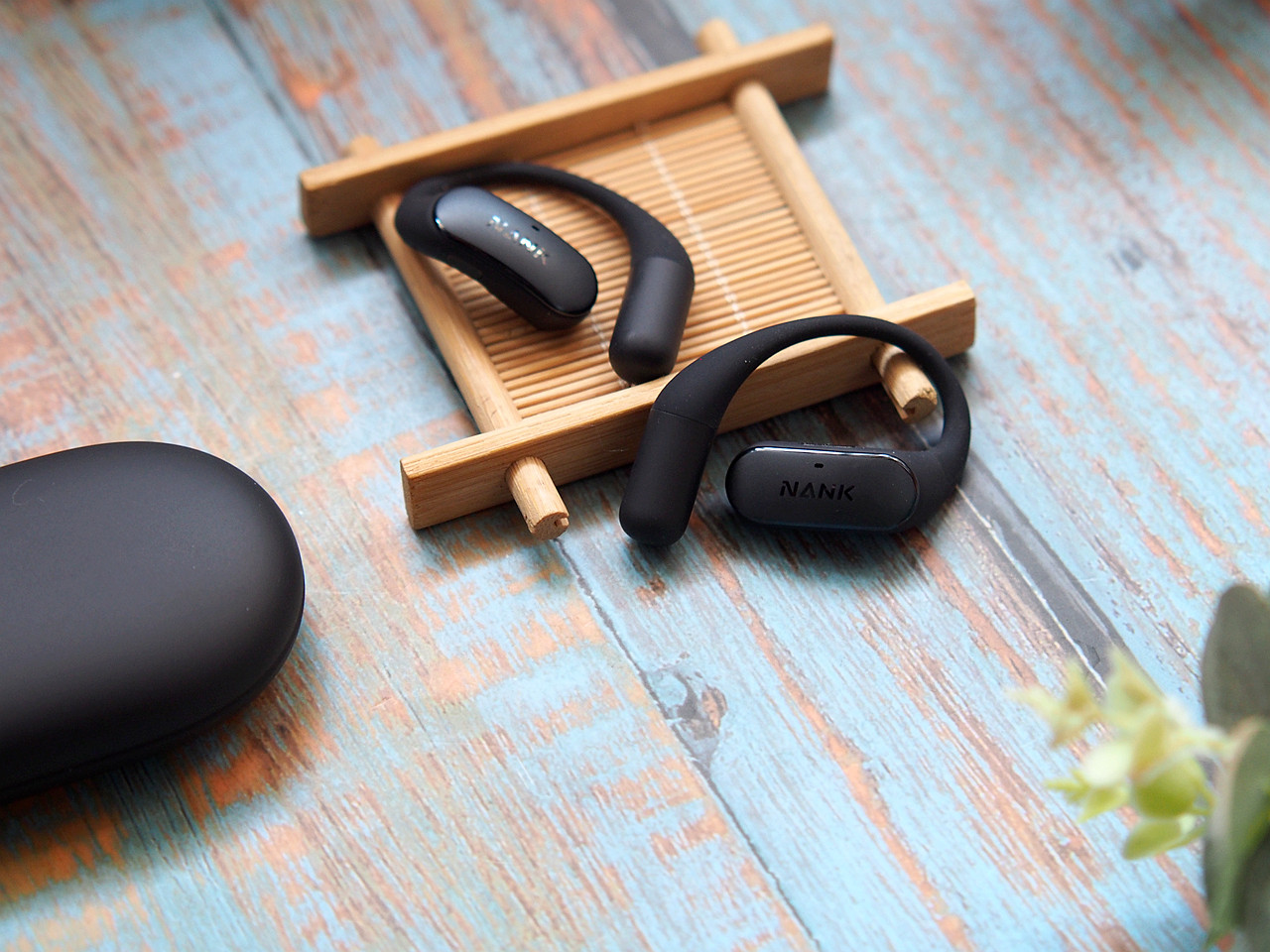 舒适佩戴再升级，南卡wing开放耳机天花板。