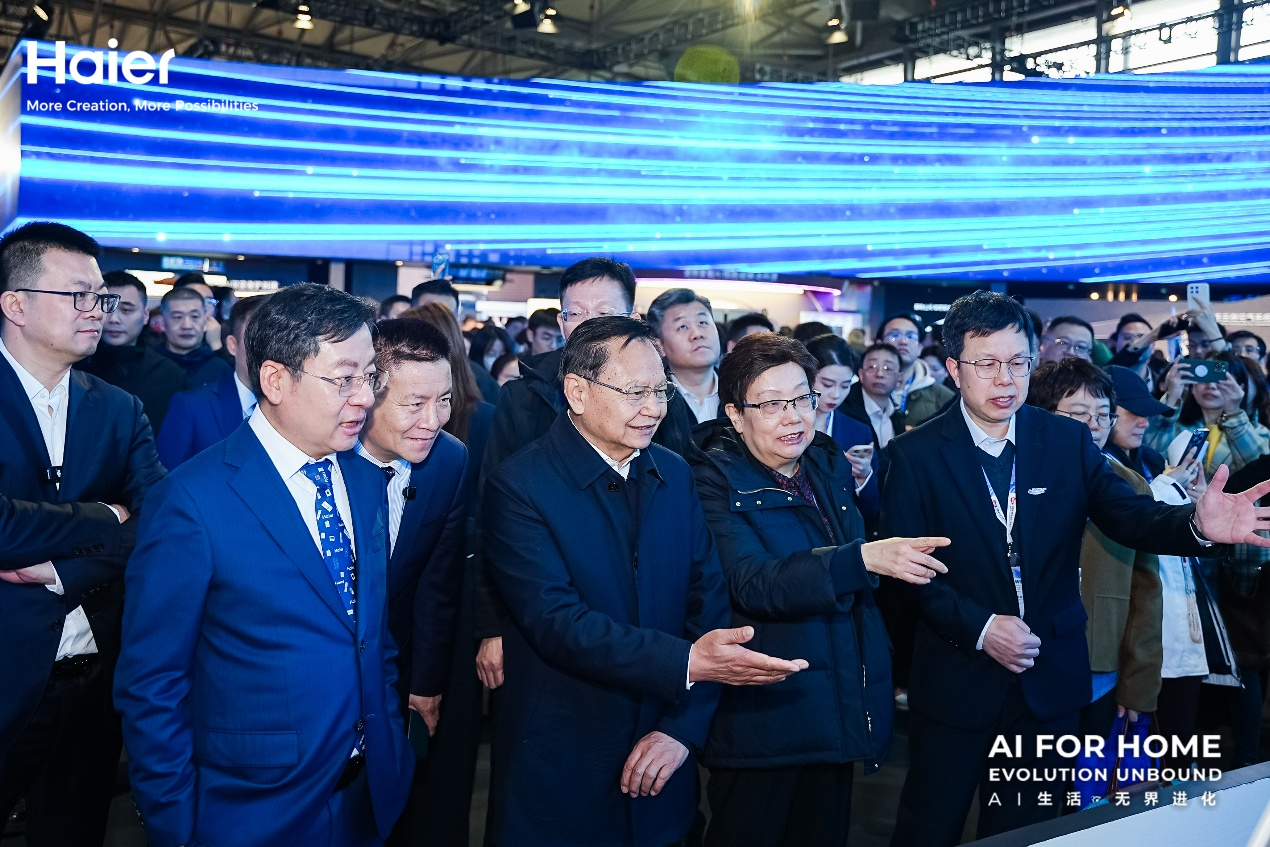 聚焦AI科技 呈现产业升级新成果，AWE2026盛大启幕