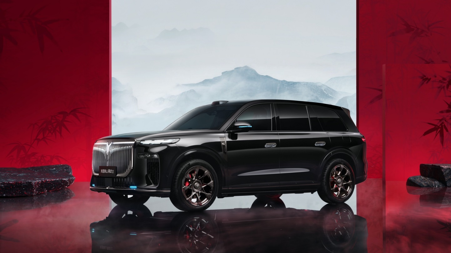 全新一代896线激光雷达+五大安全冗余，岚图泰山Ultra及黑武士推开L3智驾的大门