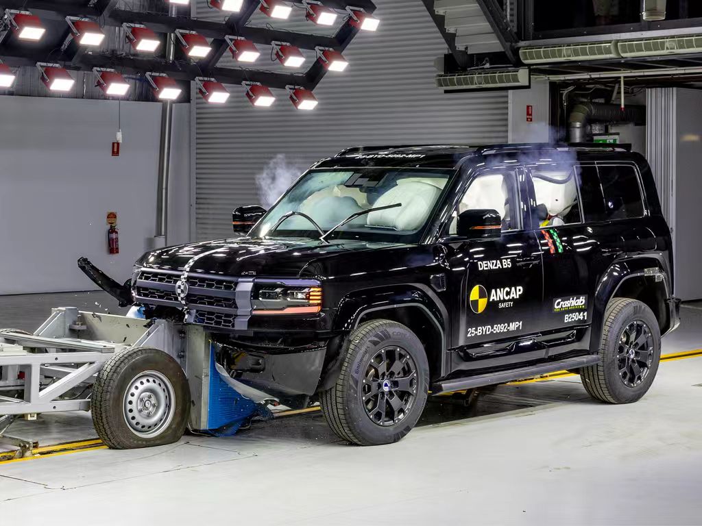 方程豹豹5：硬核实力铸就安全新传奇