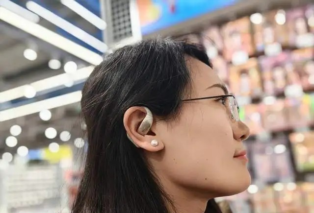 南卡WING开放式蓝牙耳机，开启舒适聆听新境界