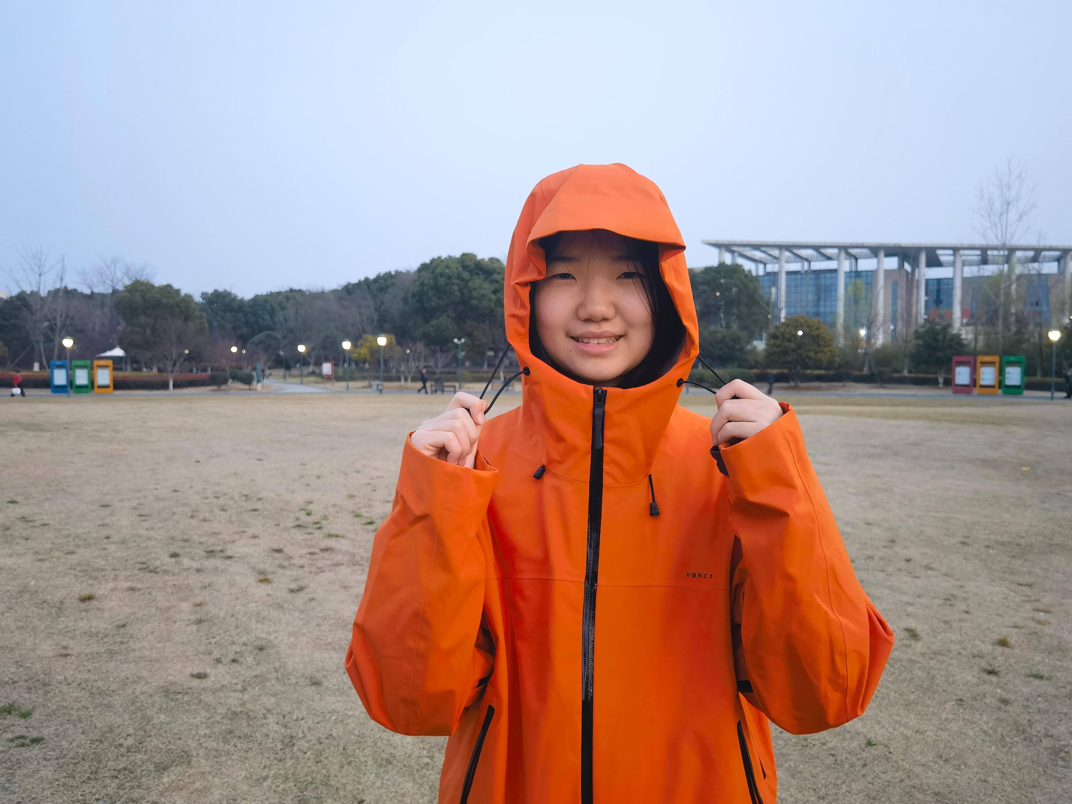 硬核装备走红，VBREX重装越野 7 防冲锋衣测评：罕见平价高性价比