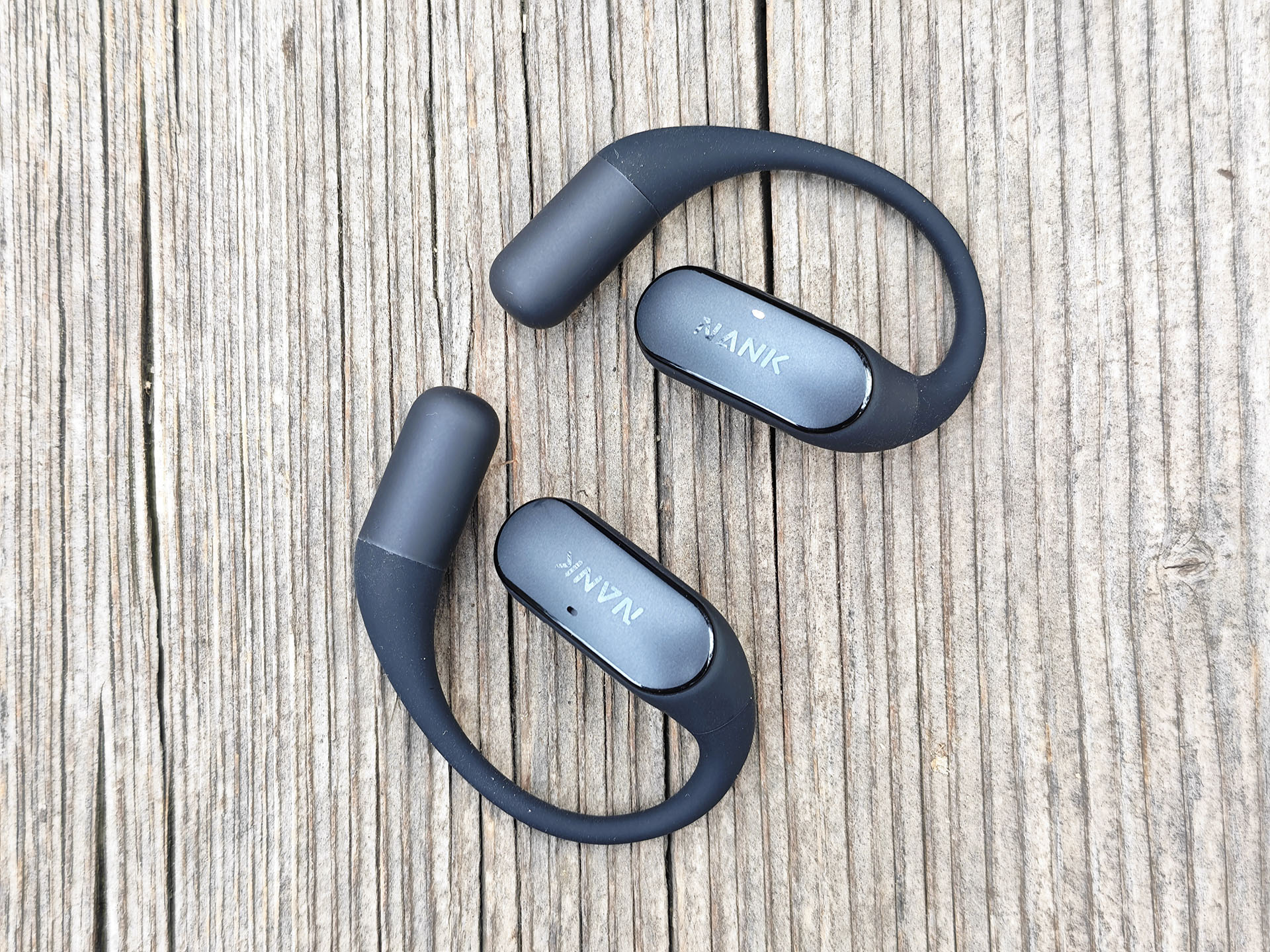 南卡Wing体验：戴一天都不疼、不漏音，打工人通勤摸鱼神器