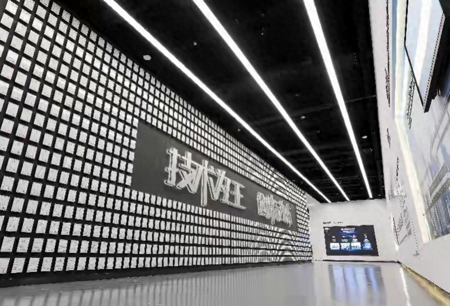 从产能到技术落地，凭什么是比亚迪以创新技术赋能行业发展！