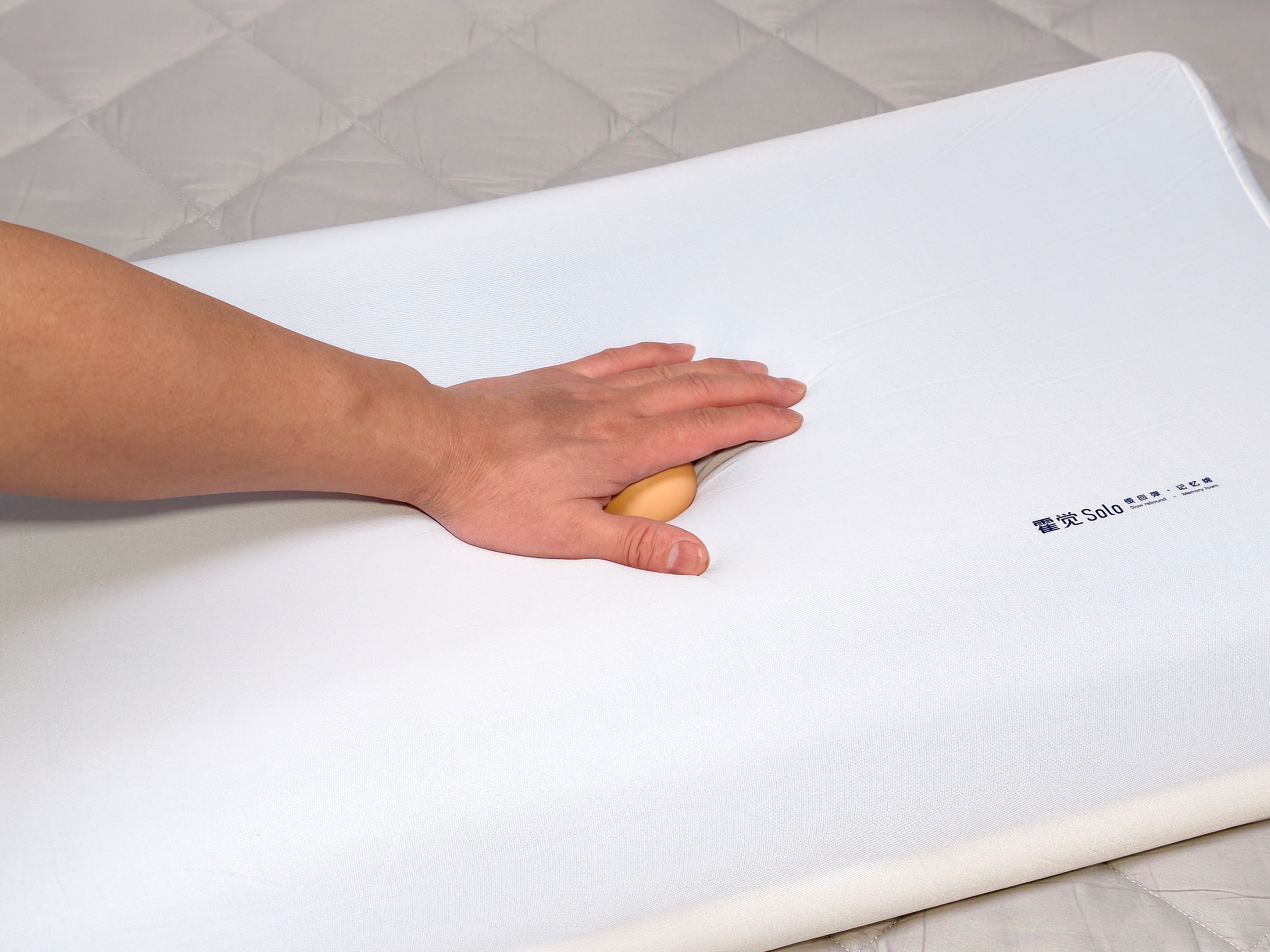 网红枕头那么多，你的睡眠枕选对了吗？霍觉深睡 + 养护枕实测