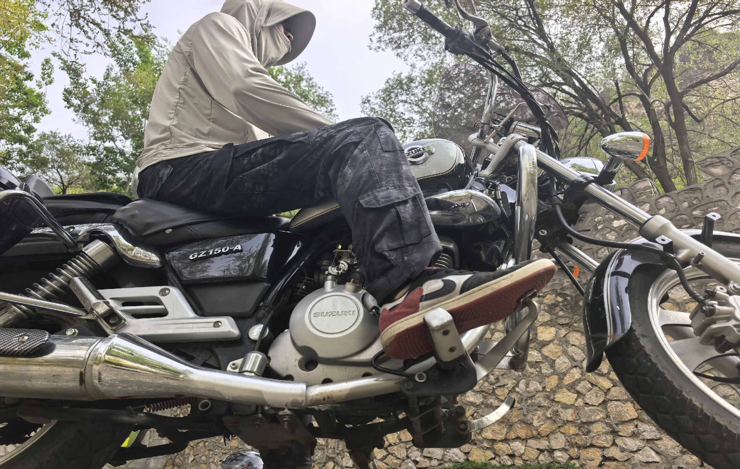 摩托骑士的无敌铁布衫：专业户外Vbrex防晒衣实测，远不止防晒