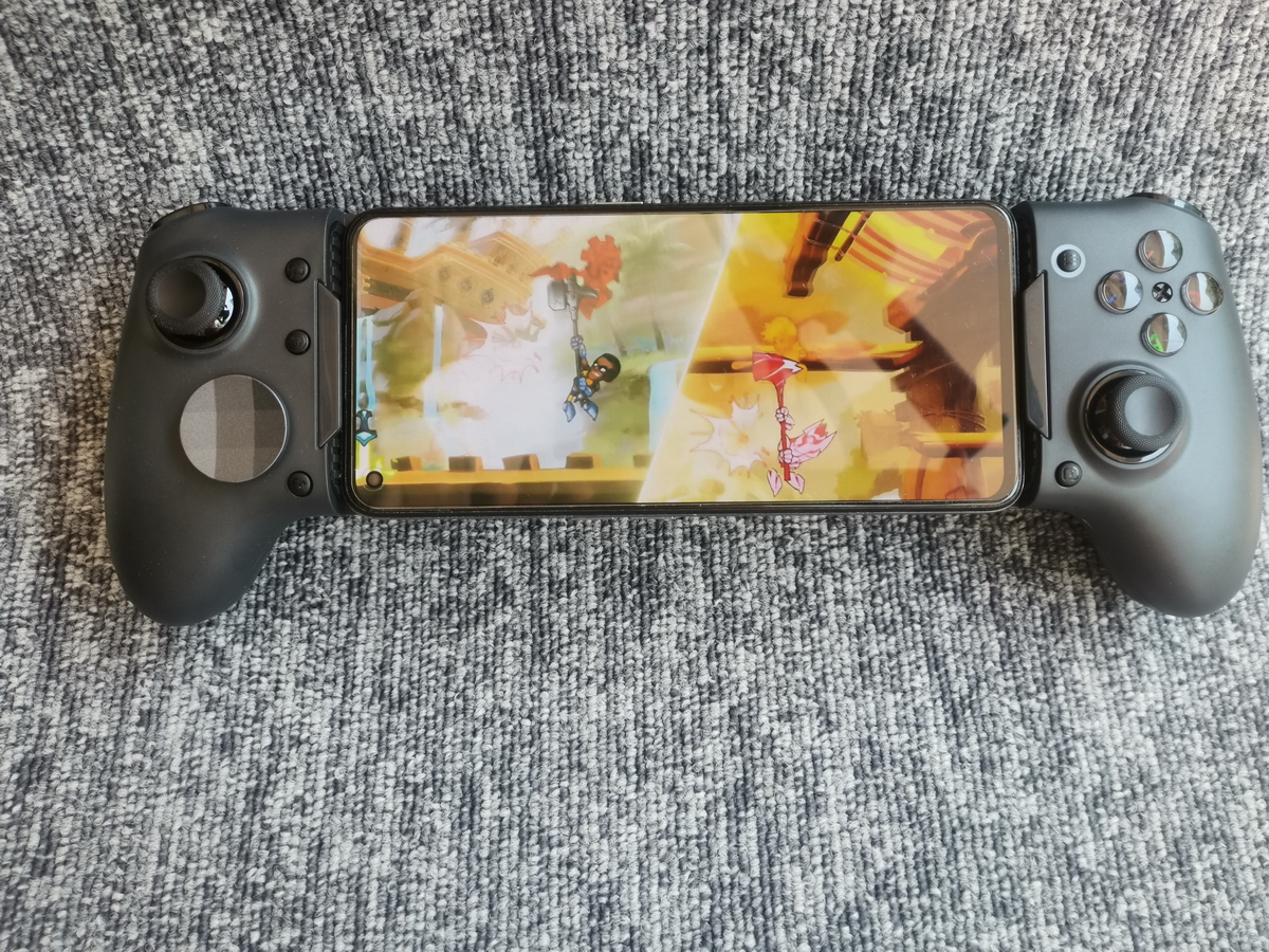 别再乱买拉伸手柄，主机级操控揣进兜！易速马无界M20上手体验