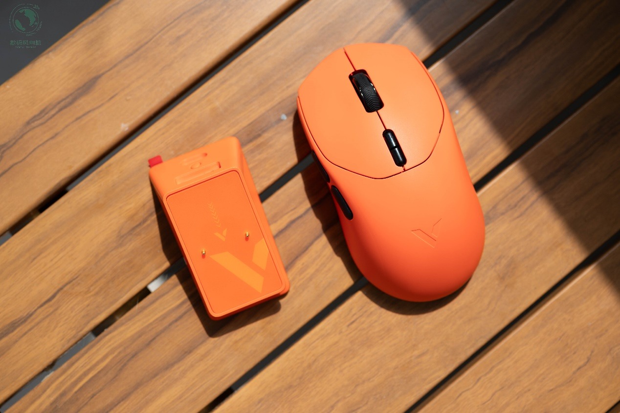 游戏操控指哪打哪，高回报率实现精准跟手，雷柏VT1二代烈焰橙和P5 Plus上手